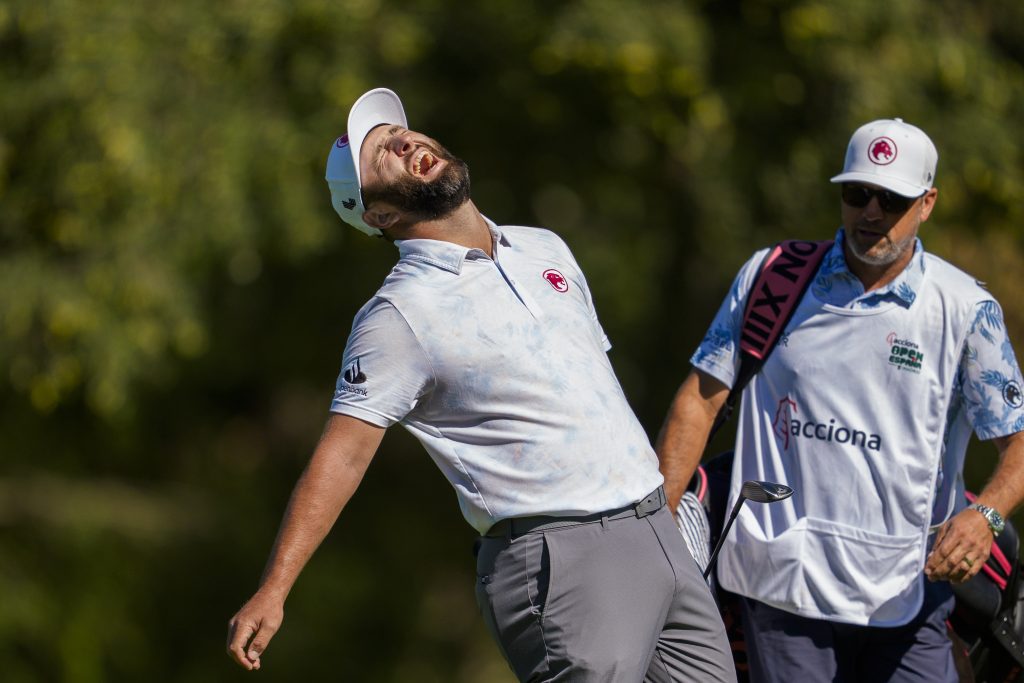 Despite his putter, Rahm’s hopes remain intact